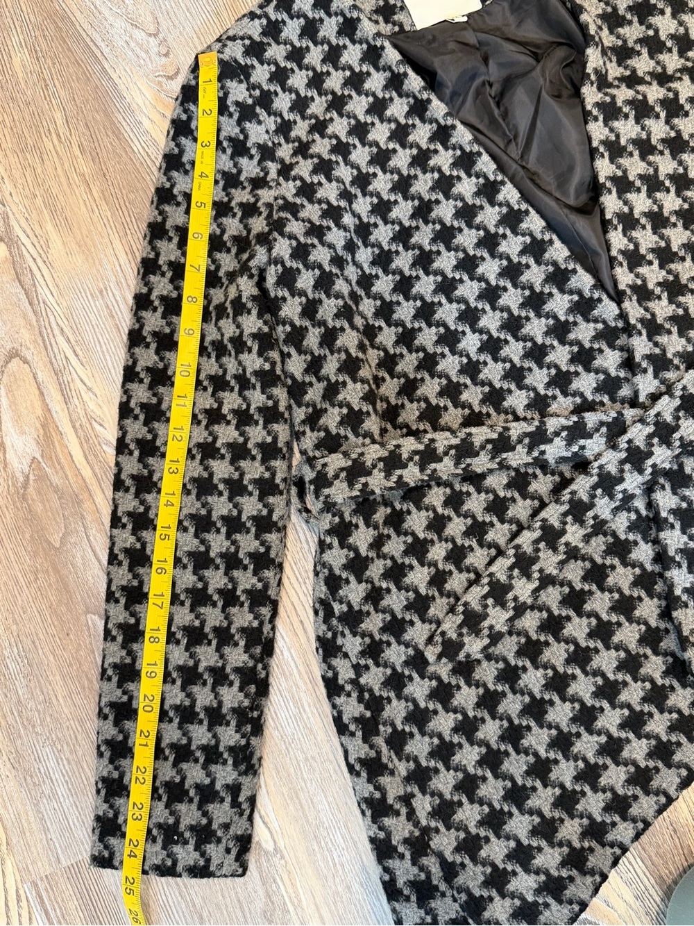 Jack by BB Dakota Gray & Black Houndstooth Asymmetrical Belted Jacket Medium - Picture 11 of 14